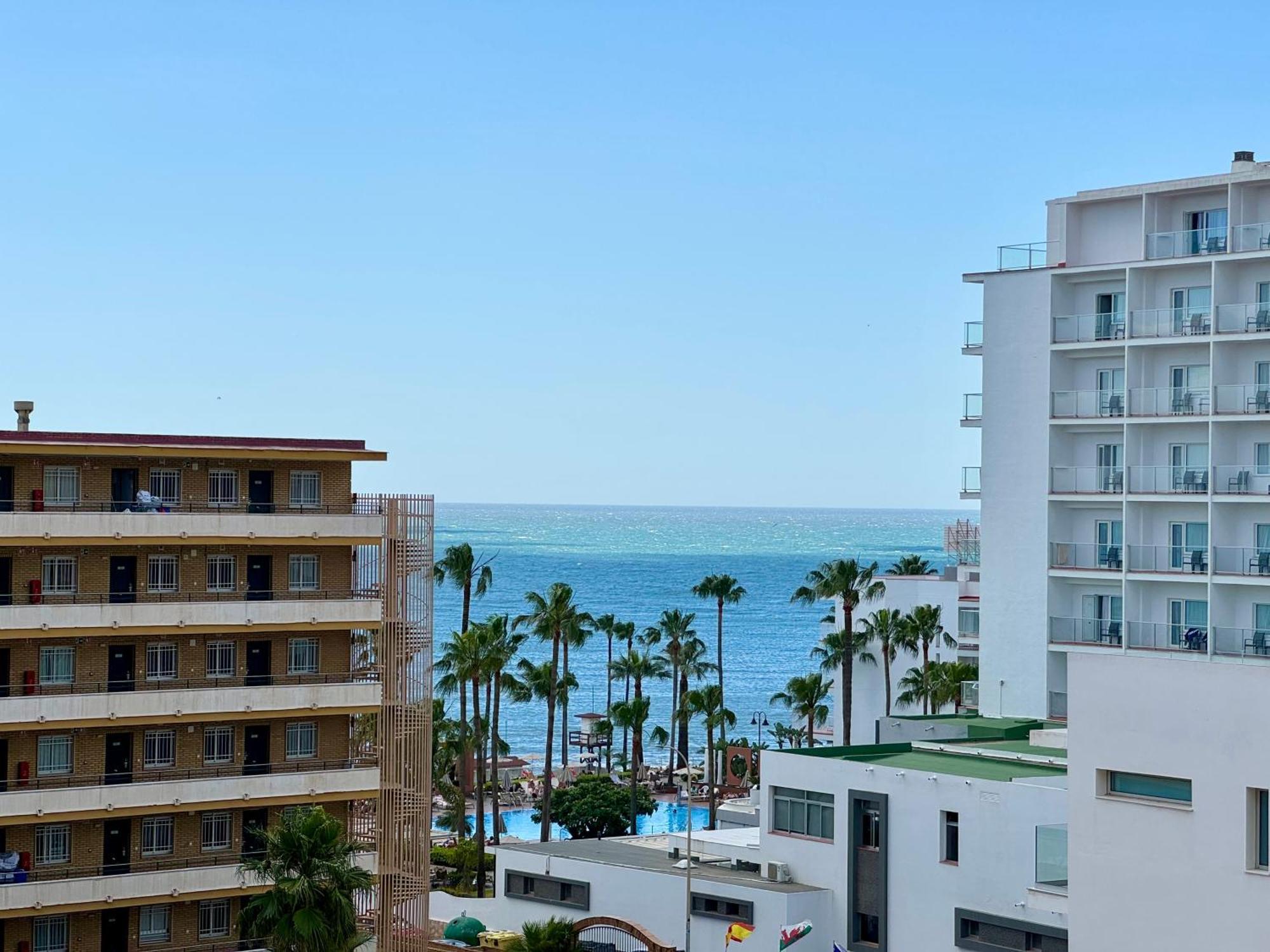 La Carihuela A 150 Metros De La Playa Con Espectaculares Vistas Apartment Torremolinos Bagian luar foto