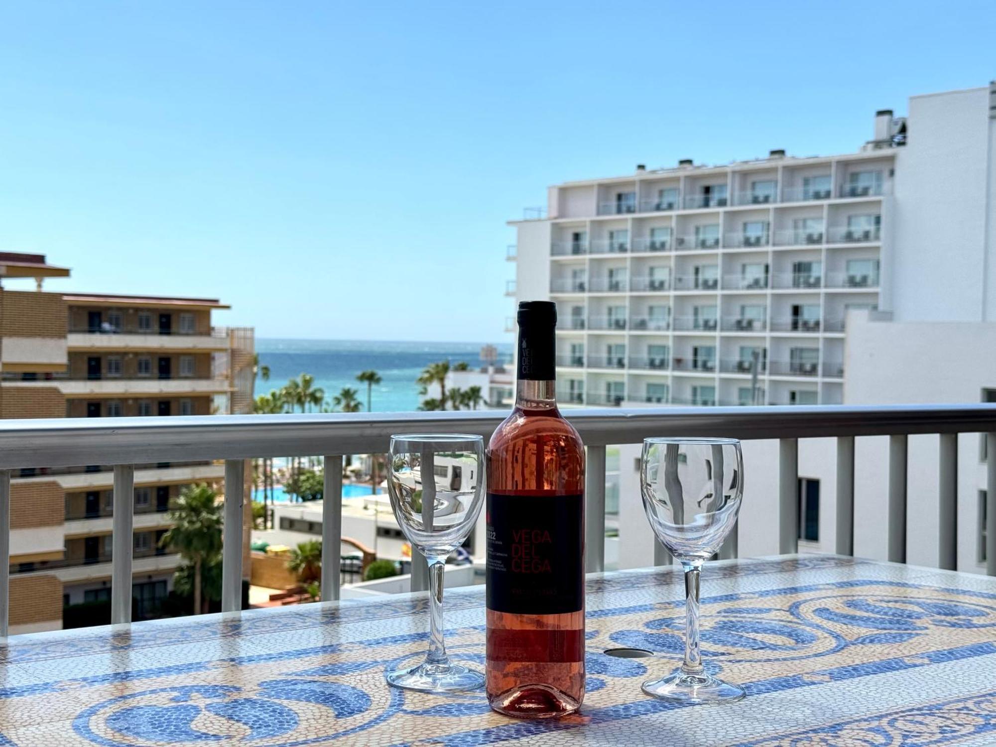 La Carihuela A 150 Metros De La Playa Con Espectaculares Vistas Apartment Torremolinos Bagian luar foto