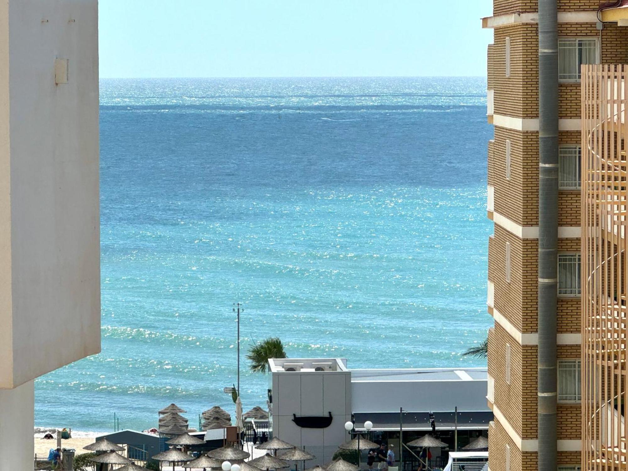 La Carihuela A 150 Metros De La Playa Con Espectaculares Vistas Apartment Torremolinos Bagian luar foto